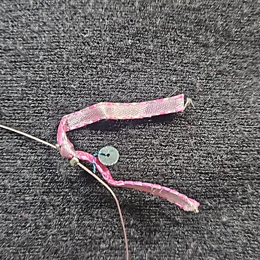 Ballerina 16" Wire Necklace with Barbie Pink Accents NWT from Fly - Picture 7 of 10